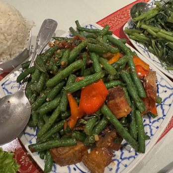 President Thai - Thai Near Me - Pasadena, California