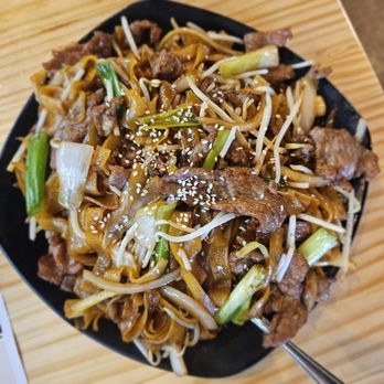 Mama Lu's Dumpling House - Beef Chow Fun, $17.98 - Dim Sum Near Me - Tustin, California