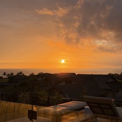 Paradise In Hawaii Luxury Homes - Evening sunset from the pool deck.