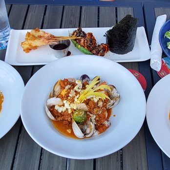 Moani Waikiki - Seafood Near Me - Honolulu, Hawaii Moani Waikiki - Seafood Near Me - Honolulu, Hawaii