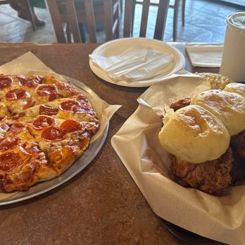 D’Onza's Old World Deli - pizza and chicken - Delis Near Me - Upland, California D’Onza's Old World Deli - pizza and chicken - Delis Near Me - Upland, California