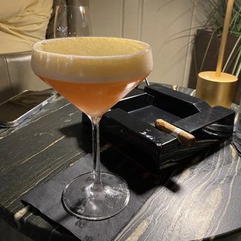 Casa de Montecristo - Cigar Bars Near Me - San Juan, Puerto Rico