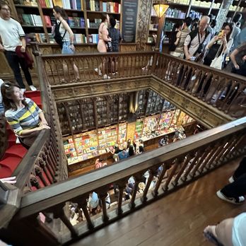 Livraria Lello - Bookstores Near Me - Porto, 13 Livraria Lello - Bookstores Near Me - Porto, 13