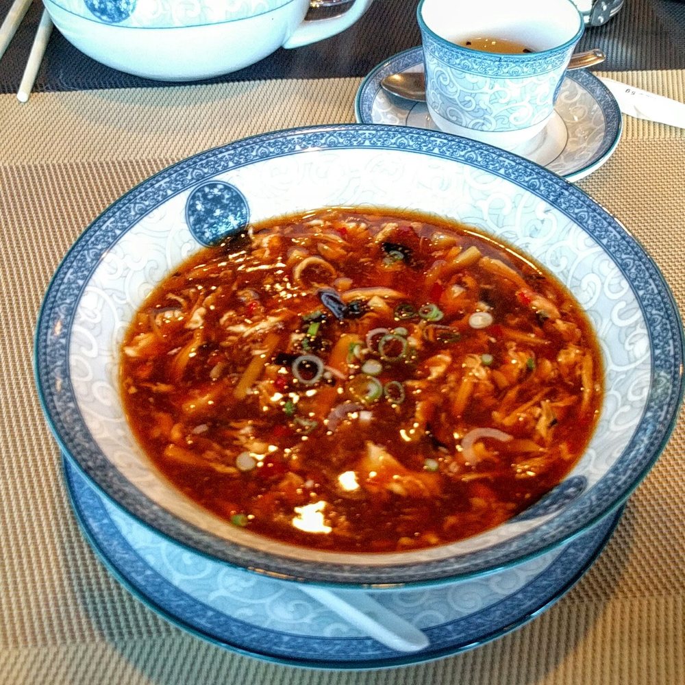 Les Delices d'Asie - Soupe pekinoise (aka hot & sour soup) very nicely done, good portion size. - Pan Asian Near Me - Ussel, 19