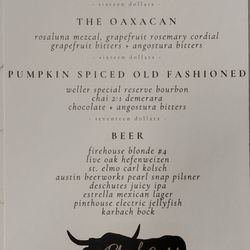 Black Gold Craft Meats & Cocktails - Drinks