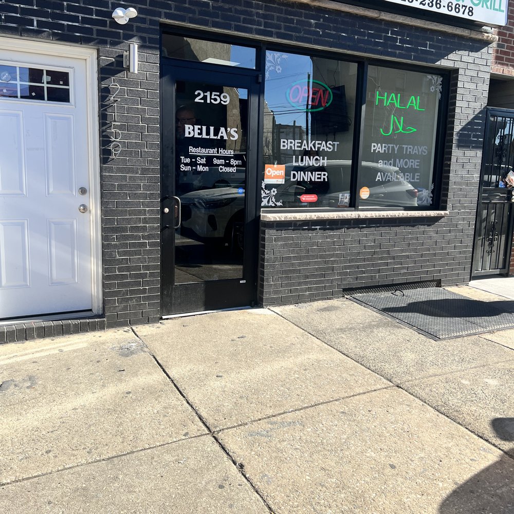 Bella's Breakfast & Lunch - the entrance to the restaurant - Breakfast & Brunch Near Me - Philadelphia, Pennsylvania