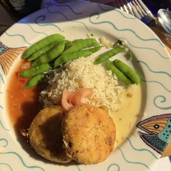 Anthony's HomePort - Kirkland - Dungeness Crab Cakes - Seafood Near Me - Kirkland, Washington