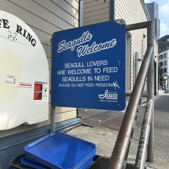 Ivar's Acres of Clams - Seafood Near Me - Seattle, Washington