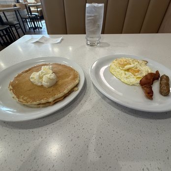 Denny's - Everyday Value Slam - Breakfast & Brunch Near Me - Kansas City, Missouri Denny's - Everyday Value Slam - Breakfast & Brunch Near Me - Kansas City, Missouri