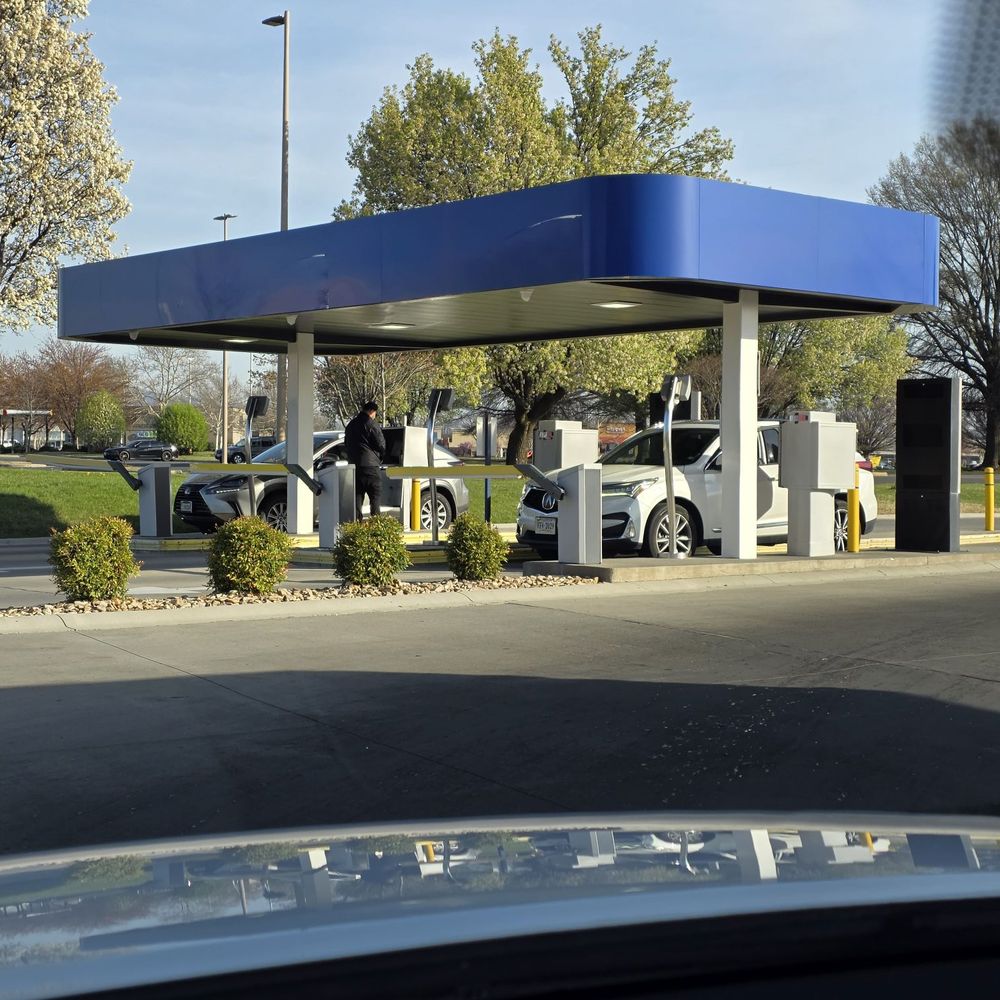 Ultimate Shine Car Wash - The area where you pick the service you would like and pay for it either cash or they also accept every major credit card. - Car Wash Near Me - Roanoke, Virginia Ultimate Shine Car Wash - The area where you pick the service you would like and pay for it either cash or they also accept every major credit card. - Car Wash Near Me - Roanoke, Virginia