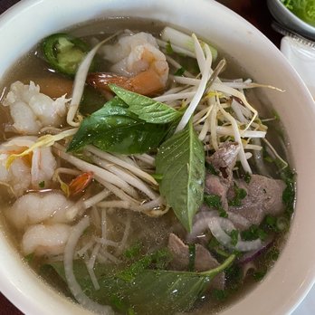 Pho Bay 2 - Vietnamese Near Me - Silverthorne, Colorado