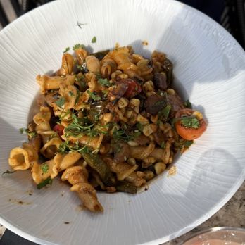 GRANVILLE - Spicy Pasta - New American Near Me - Pasadena, California