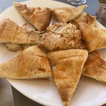 The Courtyard Cafe at Heard Museum - Hummus & Fry Bread - American Near Me - Phoenix, Arizona The Courtyard Cafe at Heard Museum - Hummus & Fry Bread - American Near Me - Phoenix, Arizona