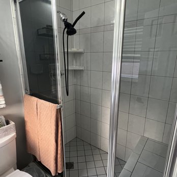 White Love Cleaning - After. Doors are so clean. Grout lines are clean. So happy. - Home Cleaning Near Me White Love Cleaning - After. Doors are so clean. Grout lines are clean. So happy. - Home Cleaning Near Me
