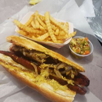 Big Dawgs Italian Beef - Maxwell St Polish Sausage - Sandwiches Near Me - Casas Adobes, Arizona Big Dawgs Italian Beef - Maxwell St Polish Sausage - Sandwiches Near Me - Casas Adobes, Arizona
