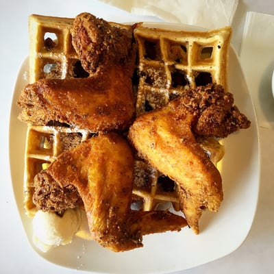 Dame's Chicken & Waffles by null