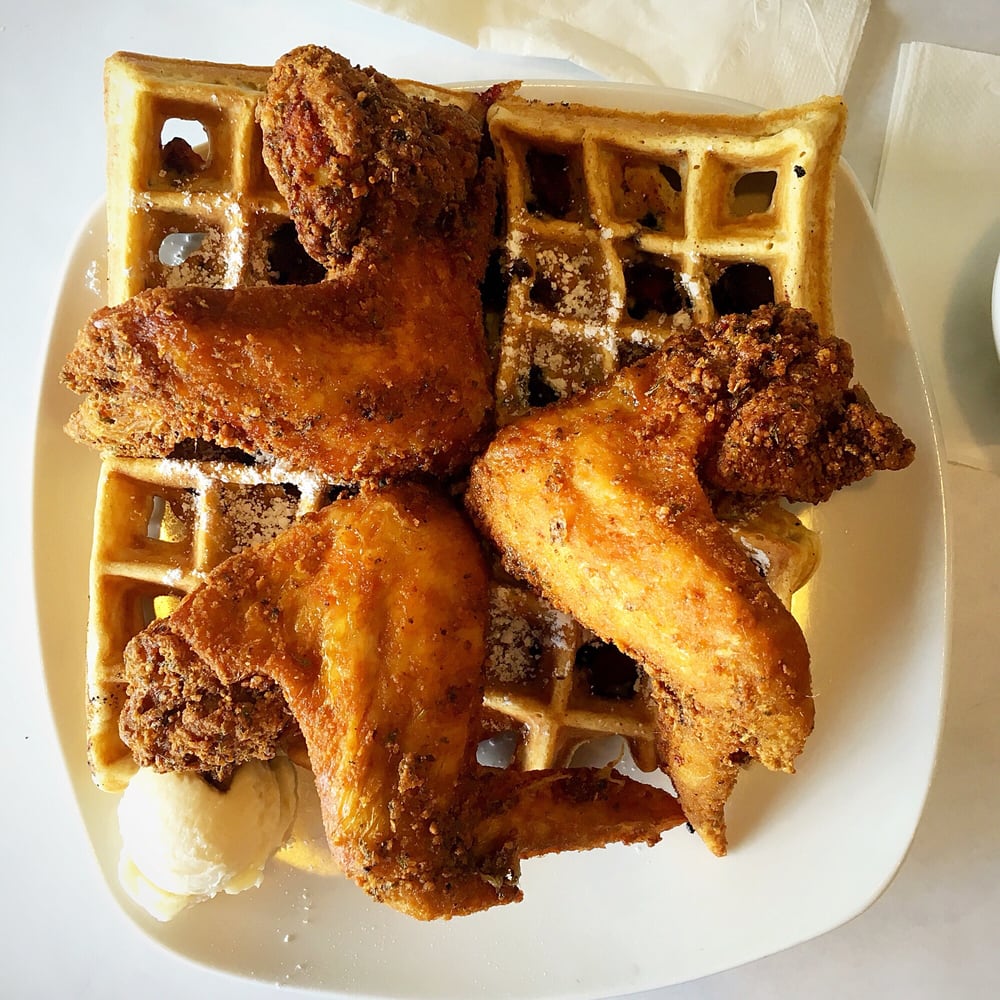 Dame's Chicken & Waffles
