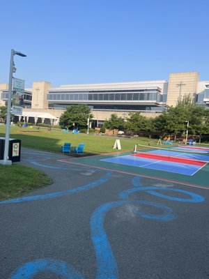 the Lawn on D by null