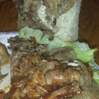 Prunedale Market - Inside that delicious tri tip sandwich - Barbeque Near Me - Prunedale, California Prunedale Market - Inside that delicious tri tip sandwich - Barbeque Near Me - Prunedale, California