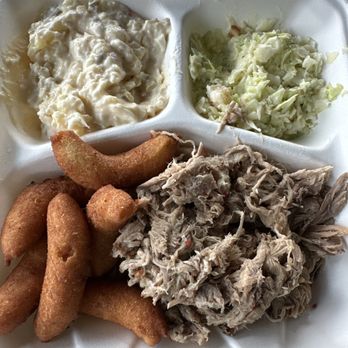 Smithfield's Chicken 'N Bar-B-Q - Large BBQ Plate (Online) - Barbeque Near Me - Jacksonville, North Carolina Smithfield's Chicken 'N Bar-B-Q - Large BBQ Plate (Online) - Barbeque Near Me - Jacksonville, North Carolina