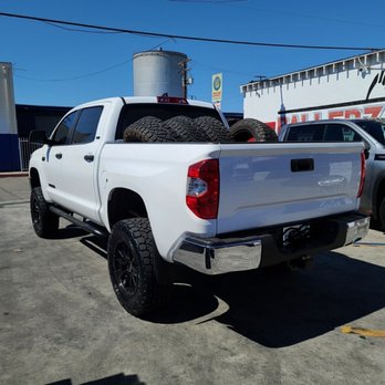 Ballerz - Tires Near Me - Bell, California