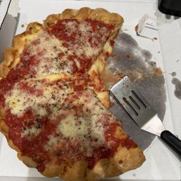 Stuffed Pizza with sausage Stuffed Pizza with sausage