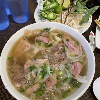 Blue Lotus Vietnamese Cuisine - Pho house number 1 extra large - Vietnamese Near Me - Carson, California Blue Lotus Vietnamese Cuisine - Pho house number 1 extra large - Vietnamese Near Me - Carson, California