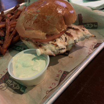 Jake Melnick's Corner Tap - DRY - Sports Bars Near Me - Chicago, Illinois