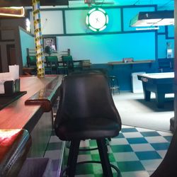 Bogies Billiards - Seating