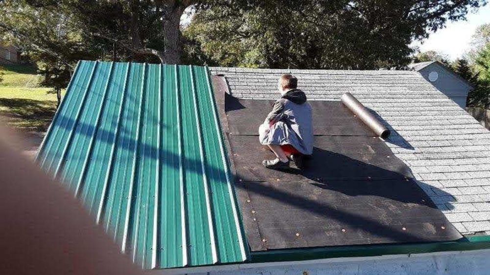 Slide of PW & TH Construction