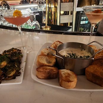 Bourbon N' Bubbles - Crab fondue and crispy bussell sprouts - Bars Near Me - Charleston, South Carolina