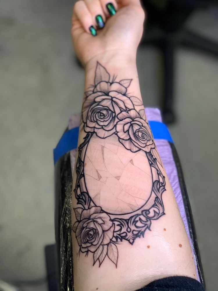 VIRGINIA CLASS TATTOO - 53 Photos & 36 Reviews - 8088 Sudley Rd, Manassas, Virginia - Tattoo