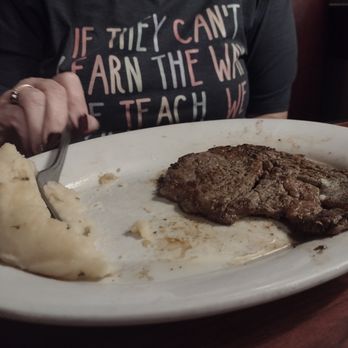 Ruby Tuesday - Thin dry over cooked ribeye - American Near Me - Fayetteville, North Carolina Ruby Tuesday - Thin dry over cooked ribeye - American Near Me - Fayetteville, North Carolina