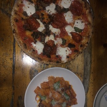 Roberta's - Make Your Own Pizza - Margherita with soppressata & mushrooms - Pizza Near Me - Brooklyn, New York Roberta's - Make Your Own Pizza - Margherita with soppressata & mushrooms - Pizza Near Me - Brooklyn, New York