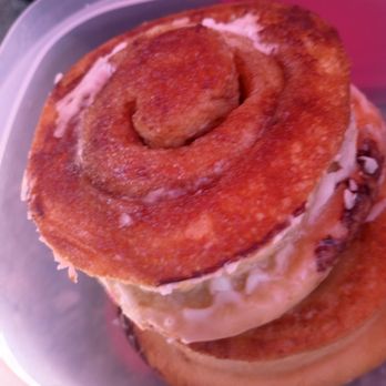 Ocean Side Bakery - Cinnamon roll - Bakeries Near Me - Honolulu, Hawaii Ocean Side Bakery - Cinnamon roll - Bakeries Near Me - Honolulu, Hawaii