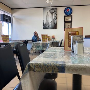 Alfred's Mediterranean Grill - Inside - Mediterranean Near Me - Tulsa, Oklahoma