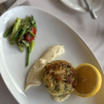 LA Prime - Crab Cake - Steakhouses Near Me - Los Angeles, California LA Prime - Crab Cake - Steakhouses Near Me - Los Angeles, California