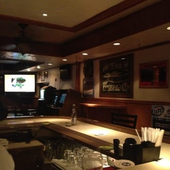Bosco's On Burleigh - a dimly lit bar - Bars Near Me - Milwaukee, Wisconsin
