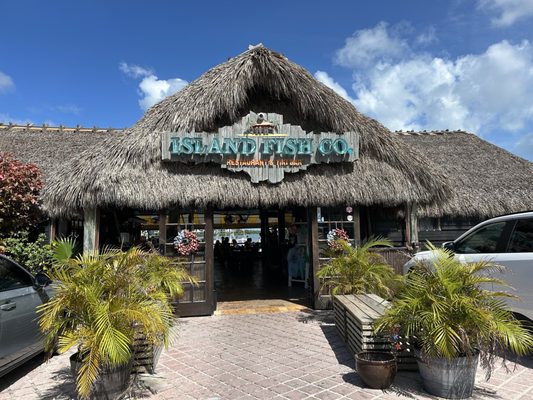 The Island Fish Co. Restaurant & Tiki Bar by null