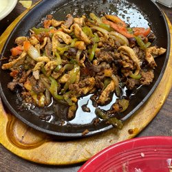 El Mexico  Lindo Restaurante - Fajitas grande for two