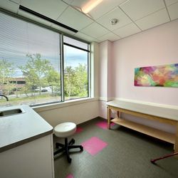 Schreiber Allergy - The exam room.