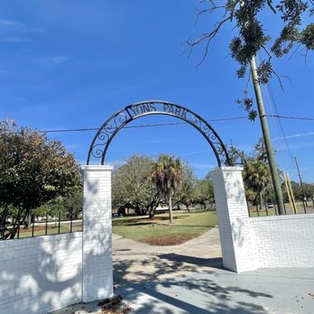 Lyons Park Tennis Center - Parks Near Me - Mobile, Alabama