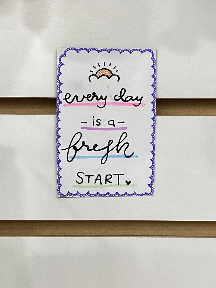 RUNNERS ROUTE 115 Photos & 136 Reviews 1322 Kapiolani Blvd