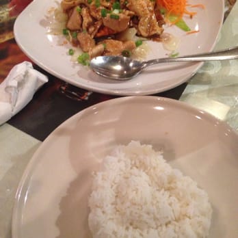 Siam Bistro - Garlic chicken, the best!! - Thai Near Me - Miami, Florida Siam Bistro - Garlic chicken, the best!! - Thai Near Me - Miami, Florida