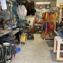 Southeast Seattle Tool Library - Inside