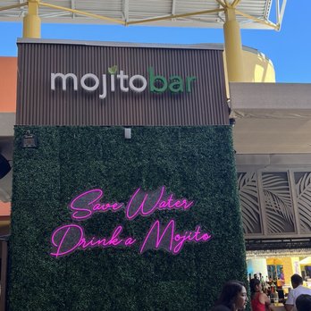 Dolphin Mall - Shopping Centers Near Me - Miami, Florida Dolphin Mall - Shopping Centers Near Me - Miami, Florida