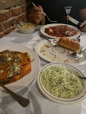 Dominick's by null