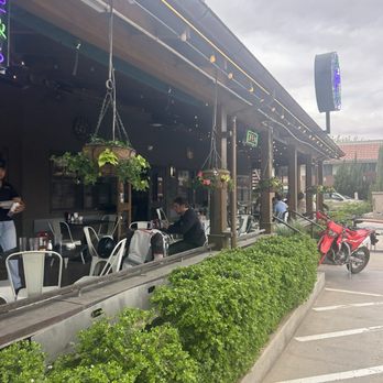 Gloria’s - Outside patio - Juice Bars & Smoothies Near Me - Moab, Utah