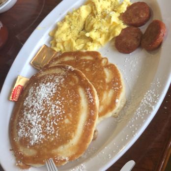 Daddy O’s - Pancake breakfast - New American Near Me - Lihue, Hawaii