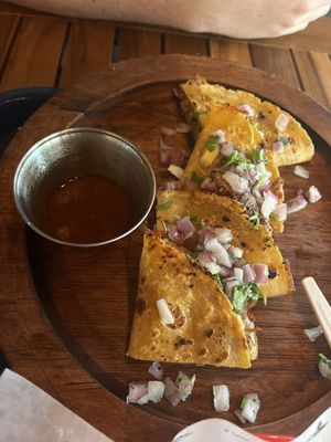 El Barco | Tacos x Tequilas by null